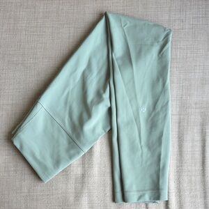 Lululemon Wunder Train 25’